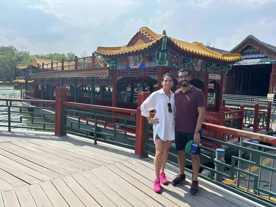Private Tour-Great Wall Sunset & Hutong Walk - What the $300 Price Actually Buys