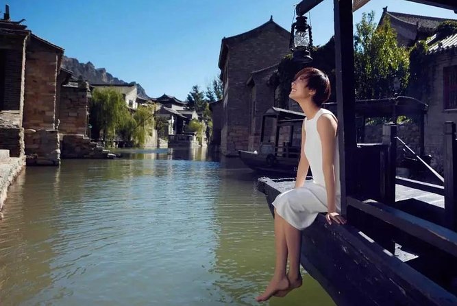 Private Tour to Gubei Water Town and Simatai Great Wall with Cable Car and Lunch - Simatai Great Wall by Cable Car: Less Crowded Energy, More Authentic Atmosphere