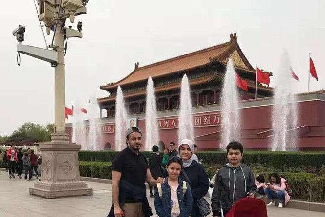 Private Tour to Mutianyu Great Wall, Tiananmen Square and Forbidden City - Guides and communication: where the experience seems to win
