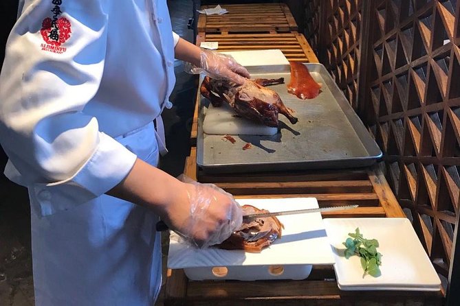 Private Tour to Pearl Market Acrobatic Show & Peking Duck Dinner - Who This Tour Suits Best