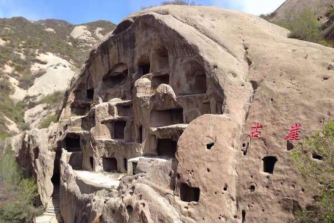 Private Transfer to Longqing Gorge and Guyaju Caves Excursion by English Driver - Private transfer and the English driver: why it’s worth paying for