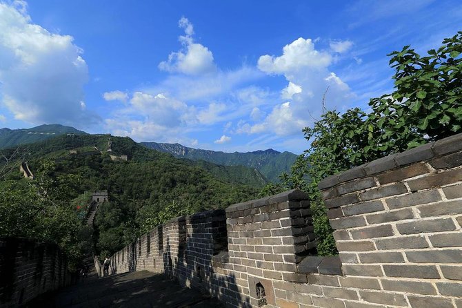Private Transfer to Mutianyu Great Wall with professional driver - Why Mutianyu Great Wall feels best with a private driver