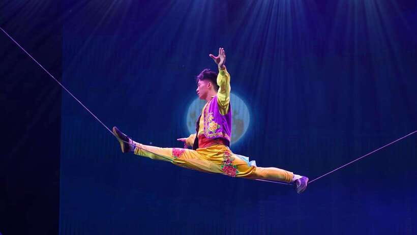 Red Theatre Beijing Acrobatic Show Tickets - Choosing Your Seat Like a Pro (Because the View Matters)