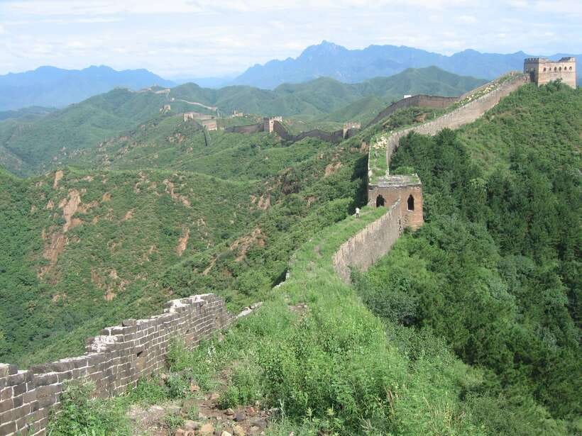 Self-guided challenging hiking from Jinshanling to Gubeikou - Key highlights you should care about
