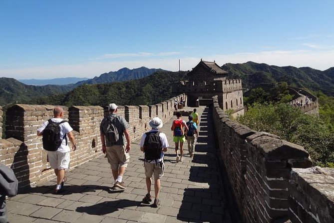 Small Group-Jinshanling Great Wall 1-day tour - What to do for lunch: eat on the wall, bring what you need