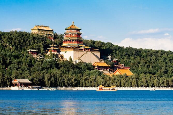 Summer Palace Walking Tour - Group size and pacing: maximum 15 people helps