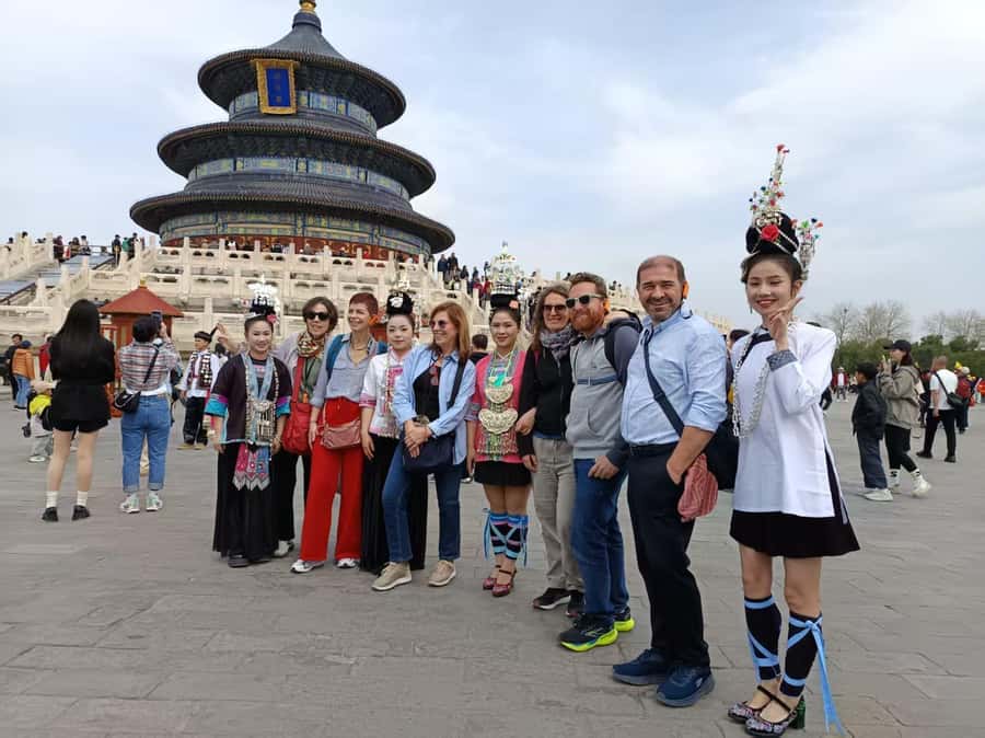 Temple Heaven, Summer Palace, Lama Temple, Hutong Bus Tour - Starting at TianTandongmen, then building an imperial-to-everyday route
