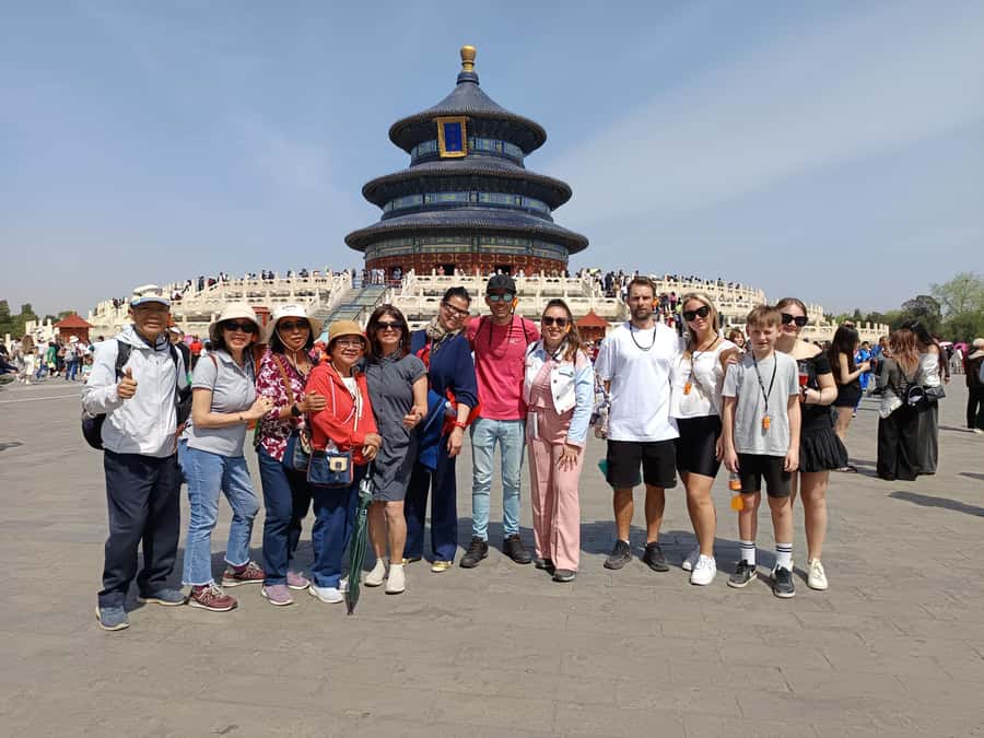 Temple Heaven, Summer Palace, Lama Temple, Hutong Bus Tour - Logistics that matter: meeting point, walking level, and how to stay comfortable