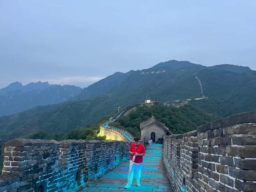 Twilight Glow at Mutianyu Great Wall Evening Bus Tour+Ticket - Twilight Glow at Mutianyu: Why Night Turns the Wall Into Something Different