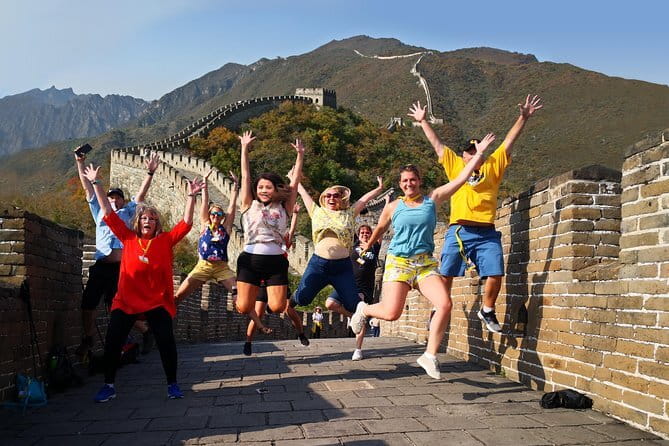 VIP Hiking Adventure Tour for Jiankou Great Wall - Jiankou climb details: zigzags, Jiankou Liang, and hands-on stone
